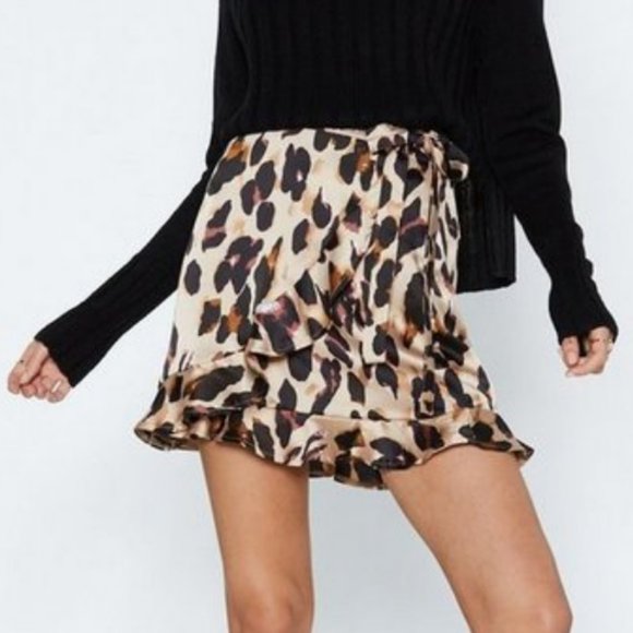 Nasty Gal Dresses & Skirts - Nasty Gal Leopard Cheetah Wrap Skirt